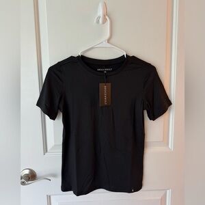 NWT Bruce Bolt Youth Short Sleeve Causal Tee